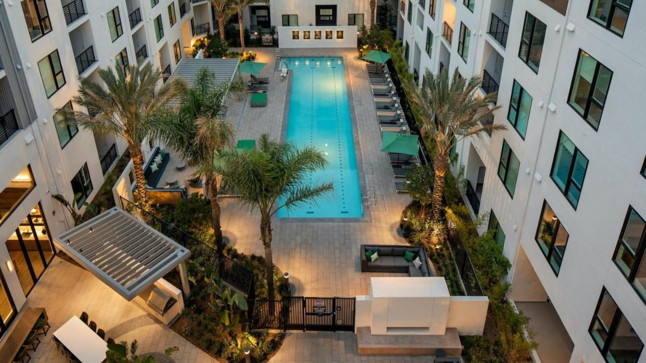 Savoy Sunnyvale Apartment Bagian luar foto